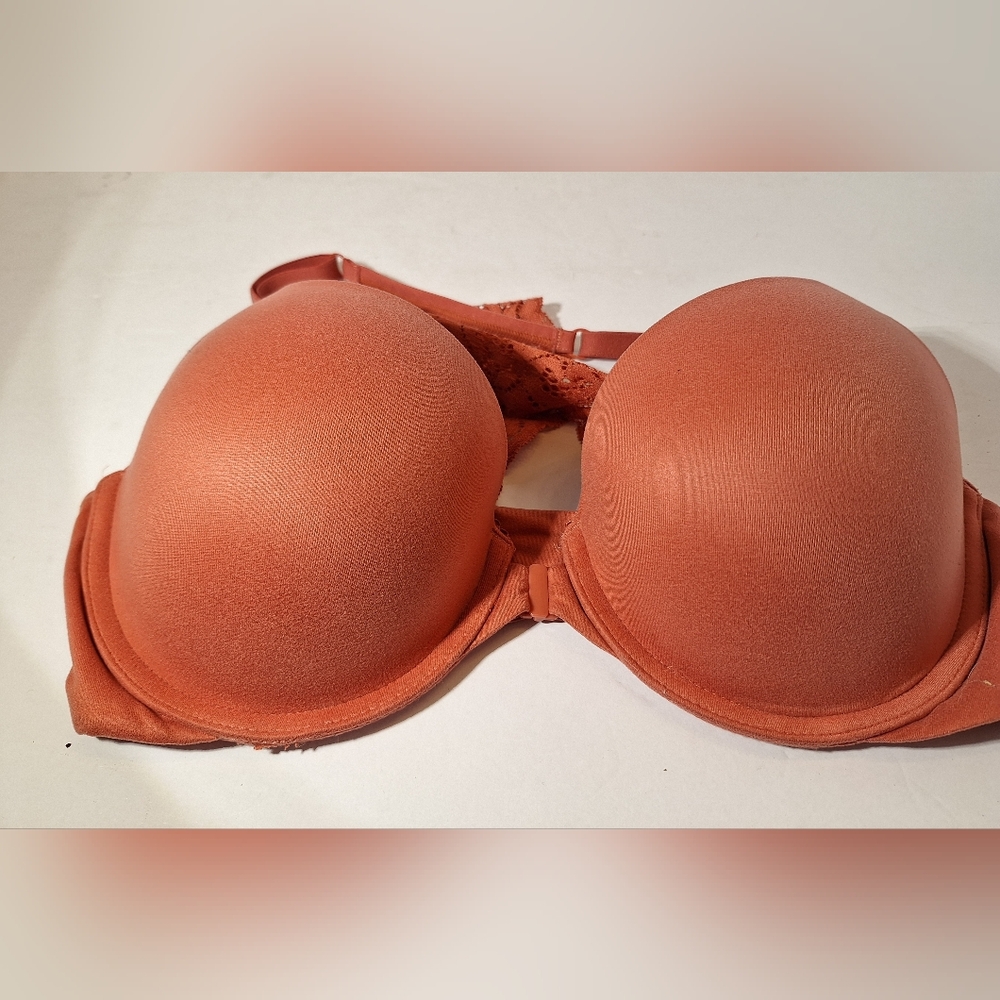 34D Victoria Secret racerback perfect shape bra
